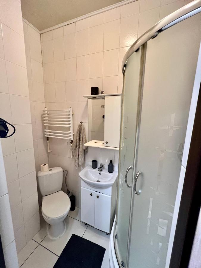 Old City Apartment With Parking Львов Экстерьер фото